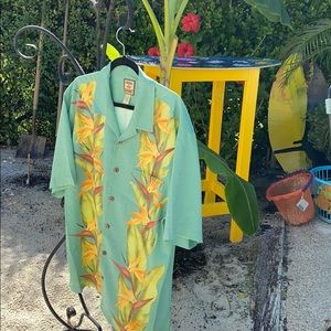 Men’s Tommy Bahama Shirt